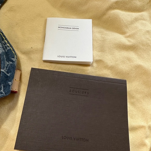 Louis Vuitton Blue Monogram Denim & Leather Bow Open toe sandals size 37 - Picture 2 of 5